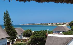 Beachside In The Heart Of St Francis Bay Village